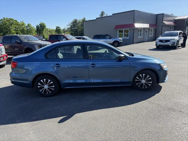 2015 Volkswagen Jetta 2.0L S