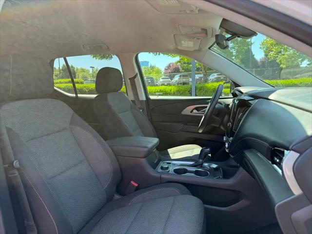 2020 Chevrolet Traverse AWD LS