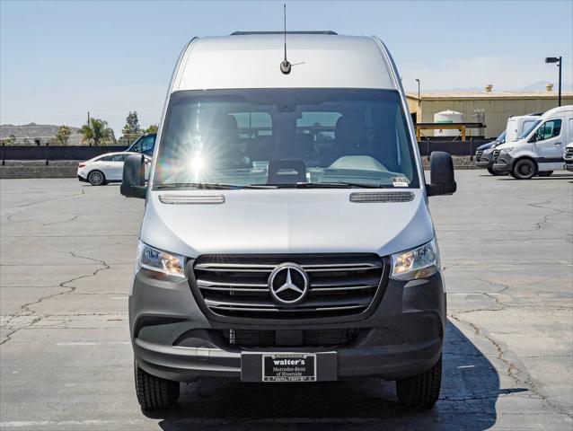 2025 Mercedes-Benz Sprinter 2500 Standard Roof 4-Cyl Diesel