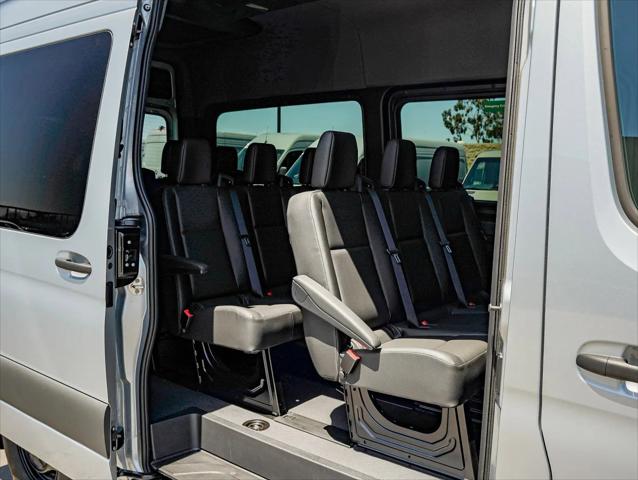 2025 Mercedes-Benz Sprinter 2500 Standard Roof 4-Cyl Diesel