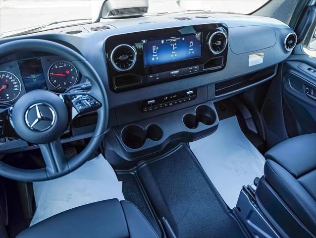 2025 Mercedes-Benz Sprinter 2500 Standard Roof 4-Cyl Diesel