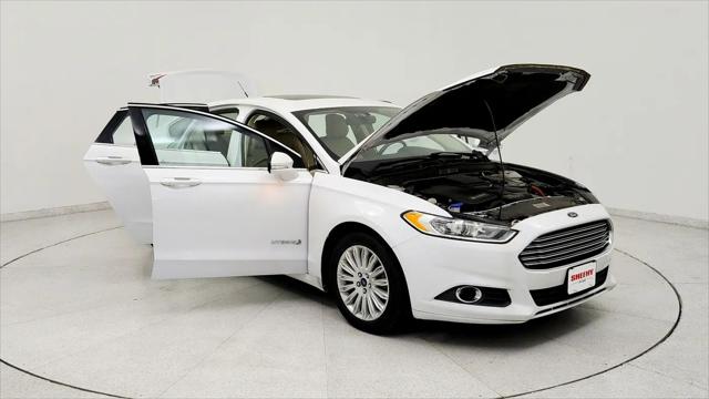 2014 Ford Fusion Hybrid SE