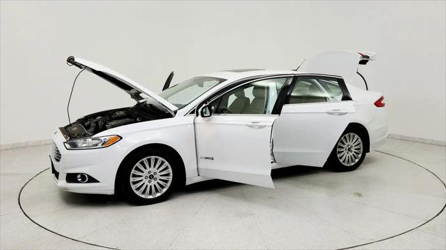 2014 Ford Fusion Hybrid SE