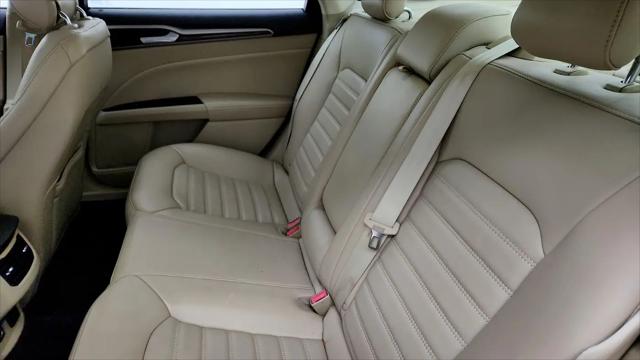 2014 Ford Fusion Hybrid SE