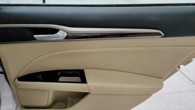 2014 Ford Fusion Hybrid SE
