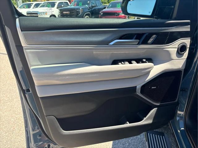 2026 Jeep Grand Wagoneer Limited Altitude 4x4