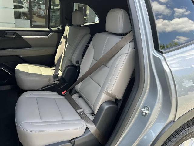 2026 GMC Acadia Elevation FWD