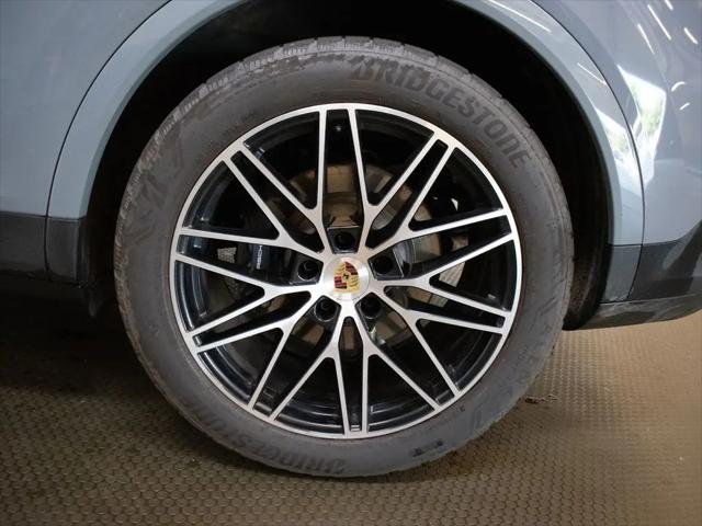 2024 Porsche Cayenne Cayenne