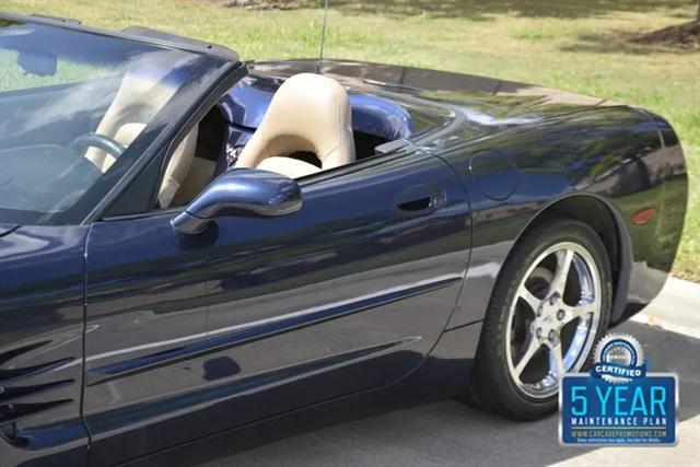 2000 Chevrolet Corvette Base