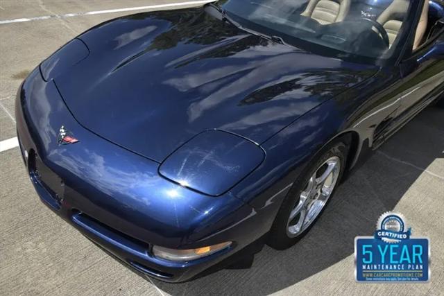 2000 Chevrolet Corvette Base