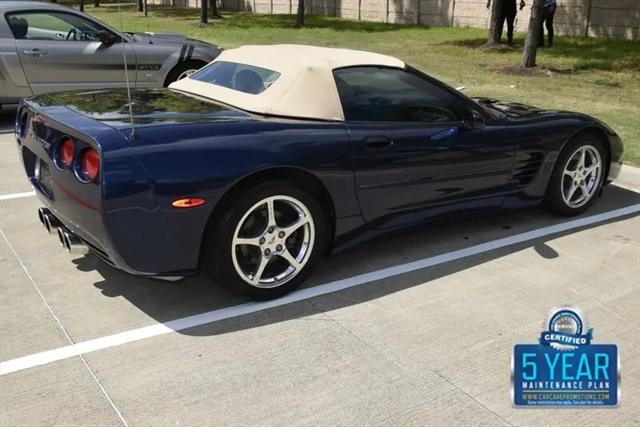 2000 Chevrolet Corvette Base
