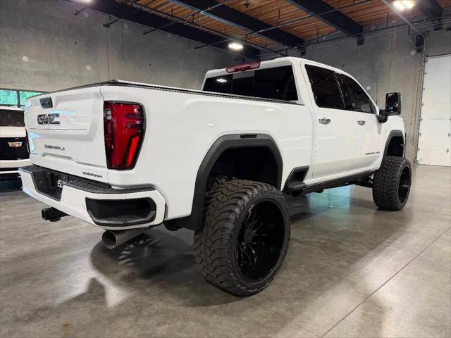 2026 GMC Sierra 2500HD Crew Cab, Standard Bed, Denali Ultimate, 4WD