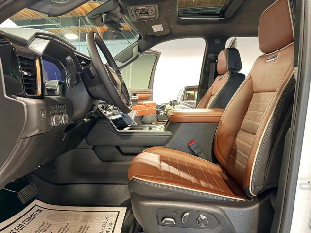 2026 GMC Sierra 2500HD Crew Cab, Standard Bed, Denali Ultimate, 4WD