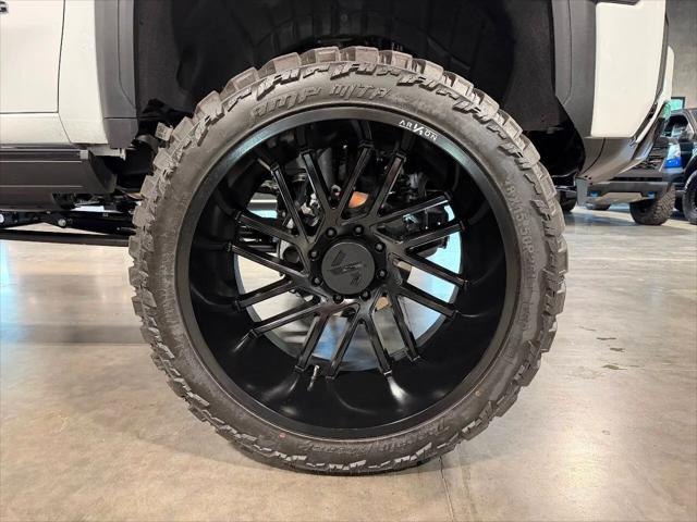 2026 GMC Sierra 2500HD Crew Cab, Standard Bed, Denali Ultimate, 4WD