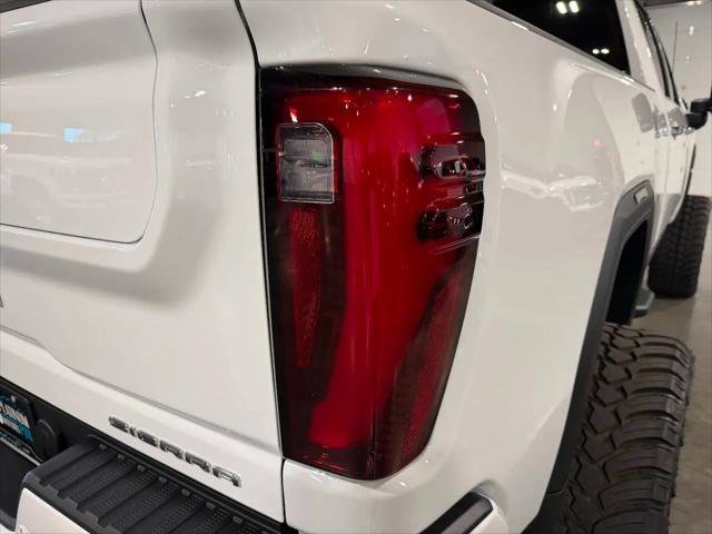 2026 GMC Sierra 2500HD Crew Cab, Standard Bed, Denali Ultimate, 4WD