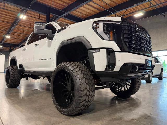 2026 GMC Sierra 2500HD Crew Cab, Standard Bed, Denali Ultimate, 4WD