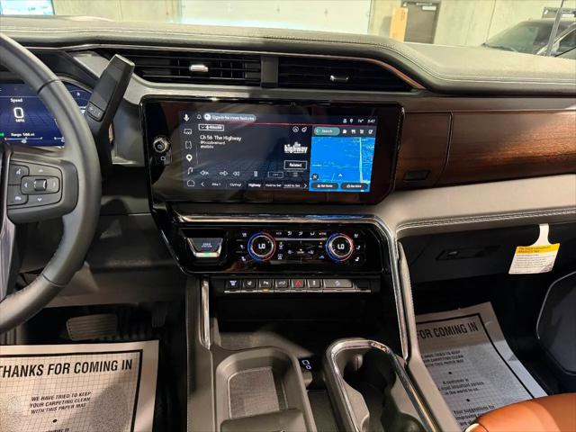 2026 GMC Sierra 2500HD Crew Cab, Standard Bed, Denali Ultimate, 4WD