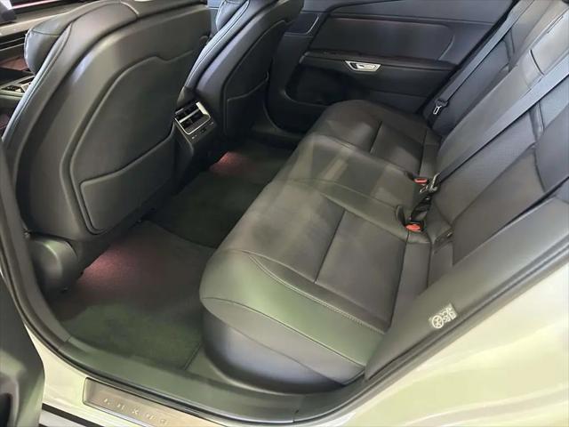 2026 Lexus ES 350 Premium