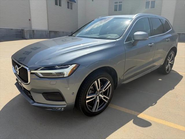 2018 Volvo XC60 T6 Momentum