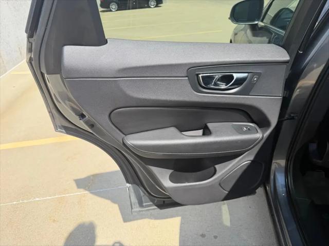 2018 Volvo XC60 T6 Momentum