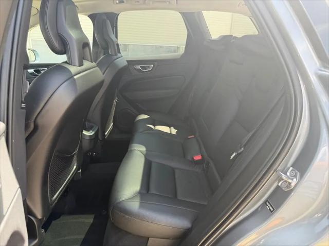 2018 Volvo XC60 T6 Momentum