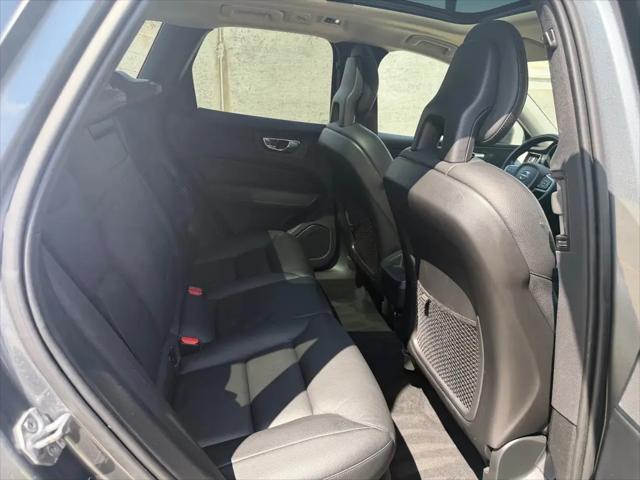 2018 Volvo XC60 T6 Momentum