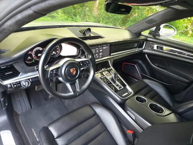 2018 Porsche Panamera Turbo