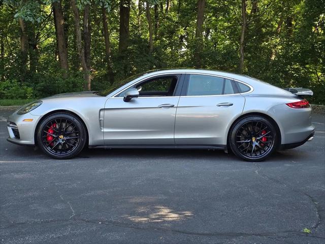2018 Porsche Panamera Turbo