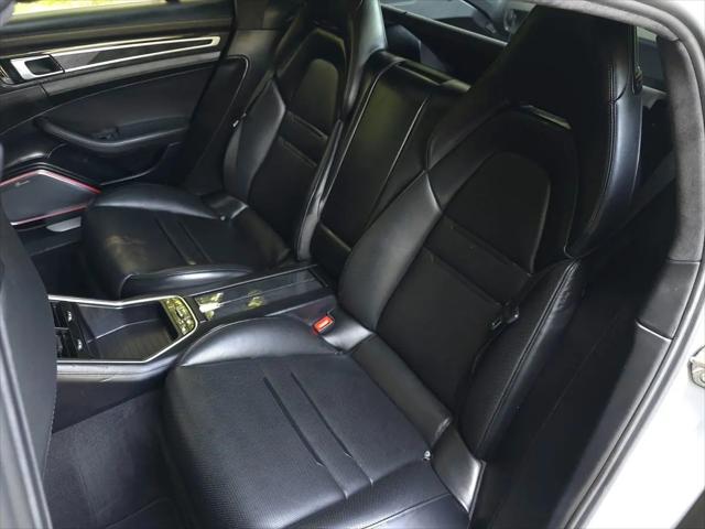 2018 Porsche Panamera Turbo