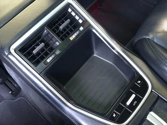 2018 Porsche Panamera Turbo