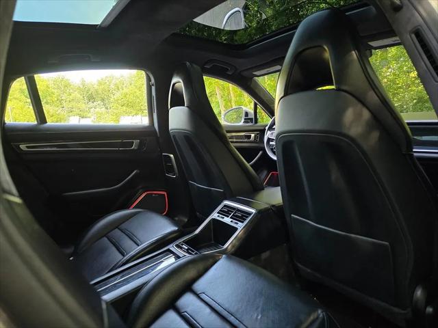2018 Porsche Panamera Turbo
