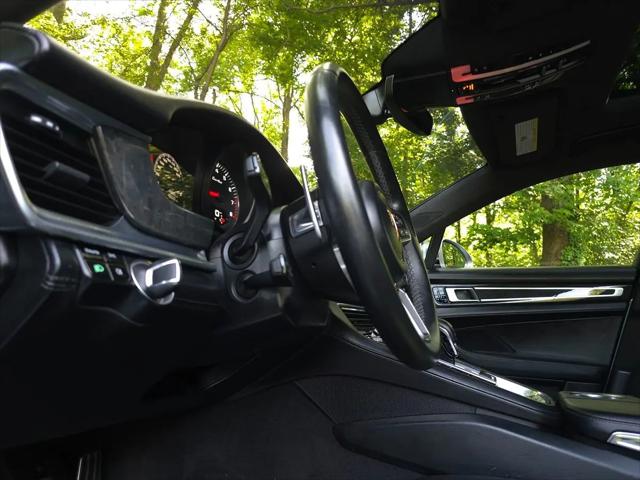 2018 Porsche Panamera Turbo