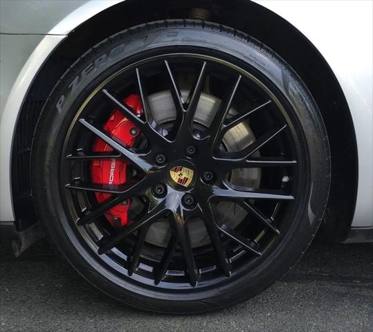 2018 Porsche Panamera Turbo