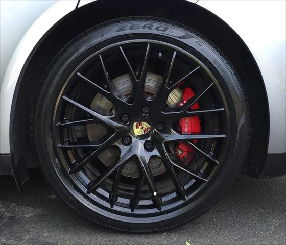 2018 Porsche Panamera Turbo