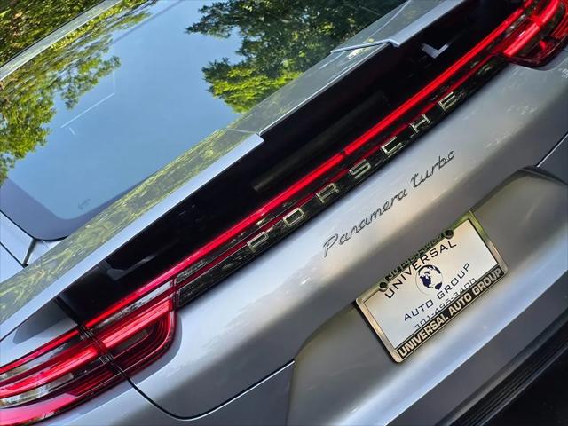 2018 Porsche Panamera Turbo