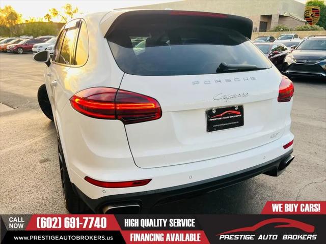 2017 Porsche Cayenne Platinum Edition