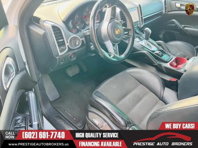 2017 Porsche Cayenne Platinum Edition