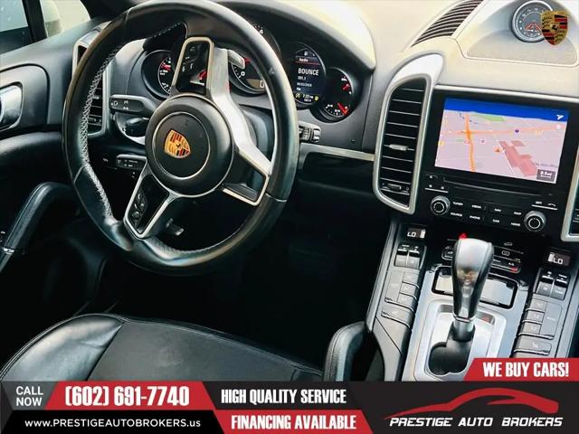 2017 Porsche Cayenne Platinum Edition