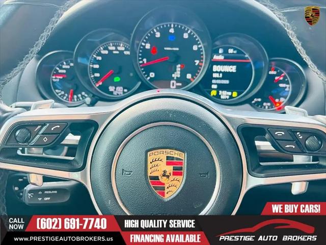 2017 Porsche Cayenne Platinum Edition