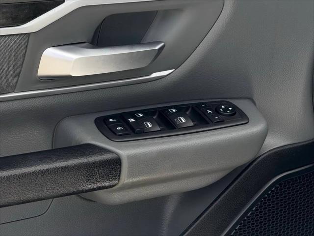 2020 Ram 1500 Big Horn Quad Cab 4x4 64 Box