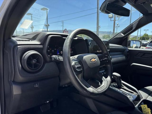 2024 Chevrolet Colorado 4WD WT