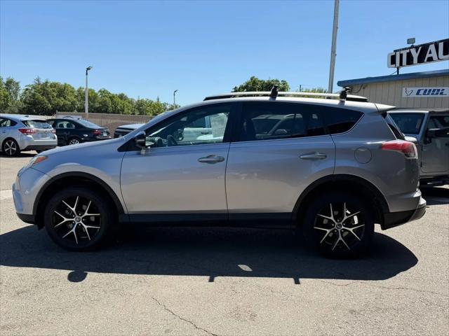 2017 Toyota RAV4 SE