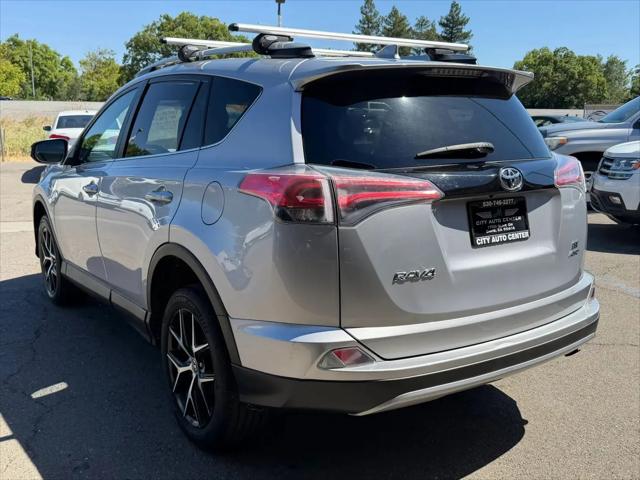 2017 Toyota RAV4 SE