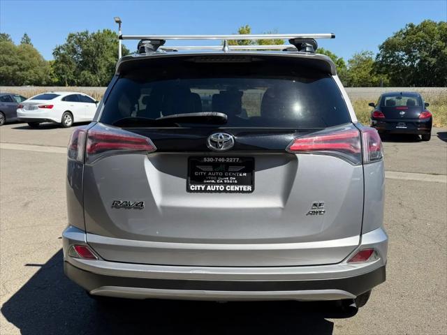 2017 Toyota RAV4 SE