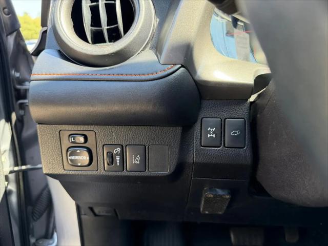 2017 Toyota RAV4 SE