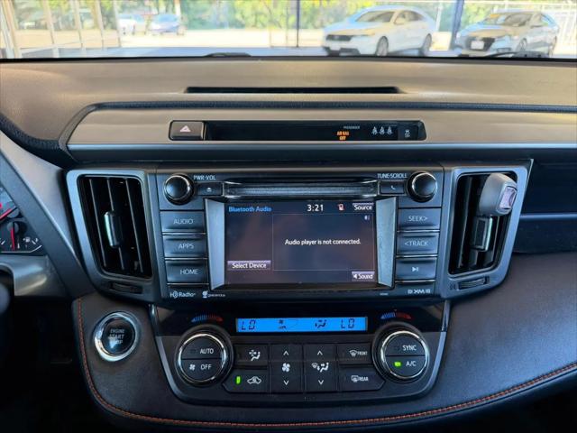2017 Toyota RAV4 SE