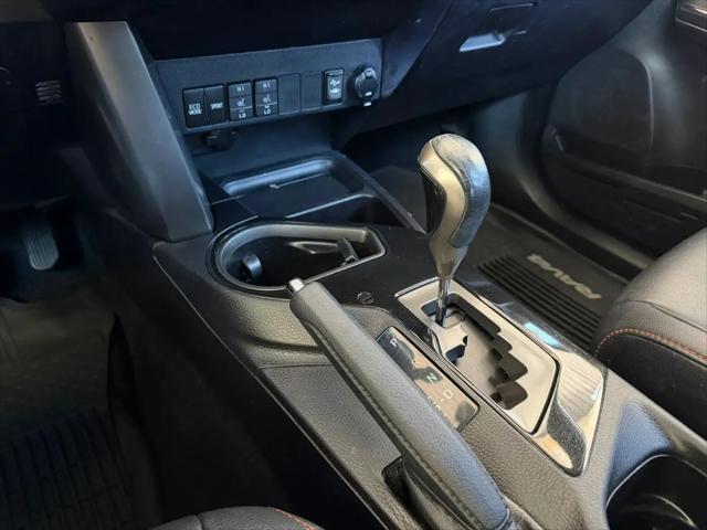 2017 Toyota RAV4 SE