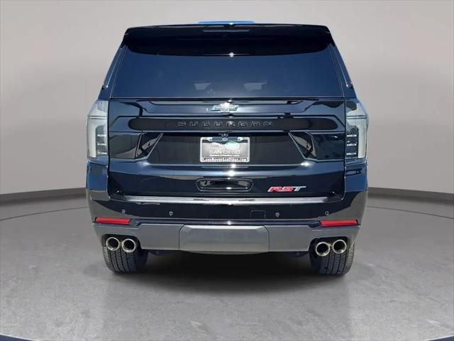2025 Chevrolet Suburban 4WD RST