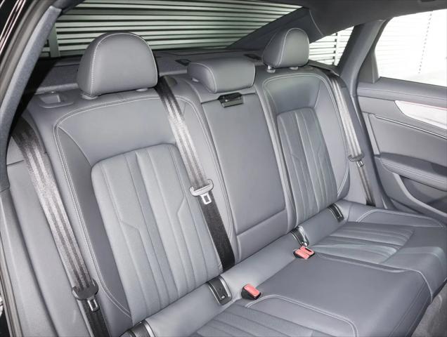 2025 Audi A6 Premium Plus 45 TFSI quattro S tronic