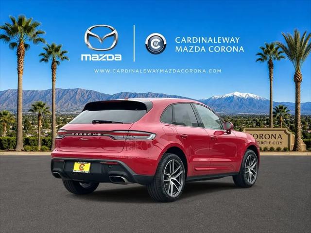 2023 Porsche Macan Macan